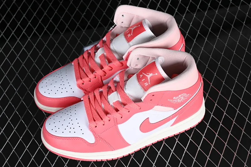 All categories Air Jordan Jordan series basketball shoes Air Jordan 1 Mid Air Jordan 1 Mid AJ1 Joe 1 white and pink mid-top cultural and casual sneakers BQ6472-186